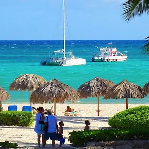 Hotel Caribbean Suites With Tropical Pool